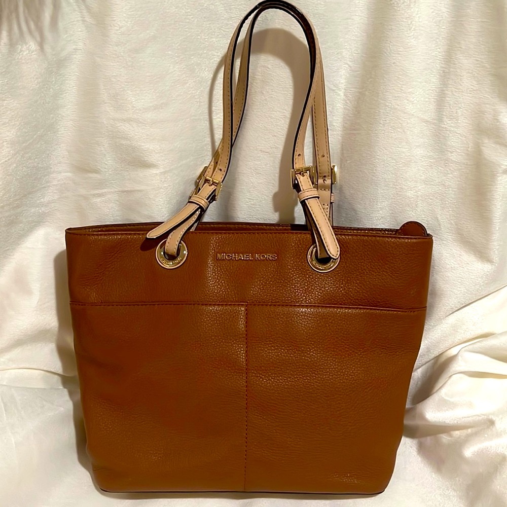 Michael Michael Kors Bedford leather zip pocket tote